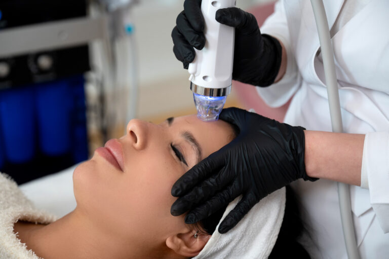 Radiofrequenz Microneedling Wien