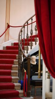 Der SMM-Manager 
braucht Content, aber das
 ganze Team hat sich in Luft aufgelöst 😂

#wienbeauty #viennabeauty #funnyreel #beautyhumor #behindthescenes #beautyvibes #beautyfun #skincarecommunity #beautycommunity #glowingskin #beautytreatment #selfcare #wien #vienna #austria #wienliebe #relatable #kimkardashian  #beautysalon #beauty  #worklife