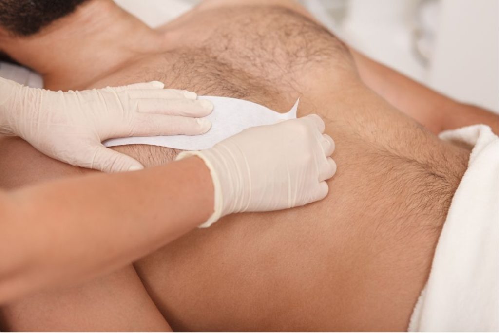 Sugaring oder Waxing – welche Methode passt besser