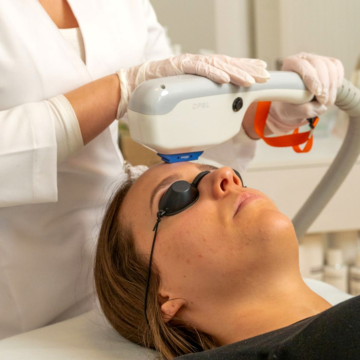 Laser Gesichtsbehandlung bei Individual Beauty