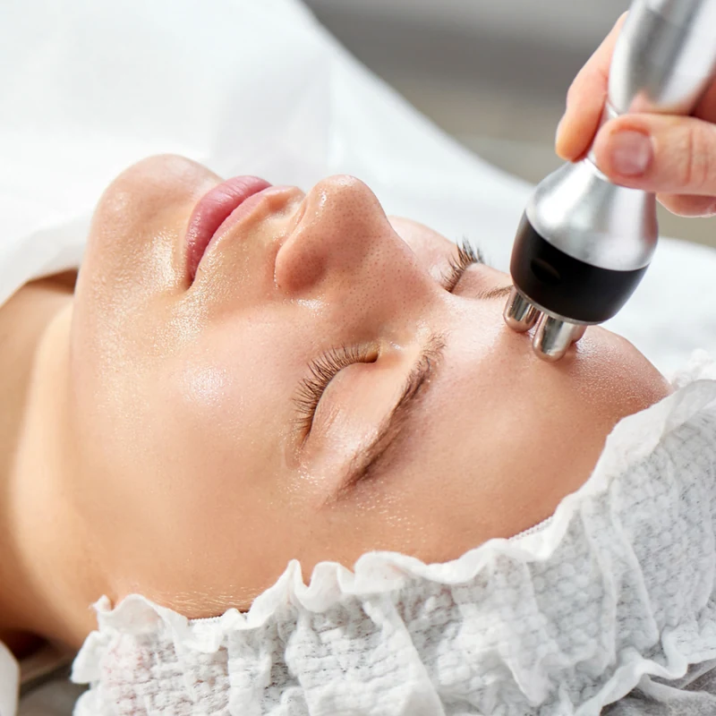Radiofrequenz Gesichtsstraffung ohne Ausfallzeit bei Individual Beauty